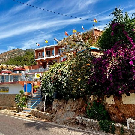 Auberge Les Montagnes Du Paradis Tagherat Anekrim المظهر الخارجي الصورة