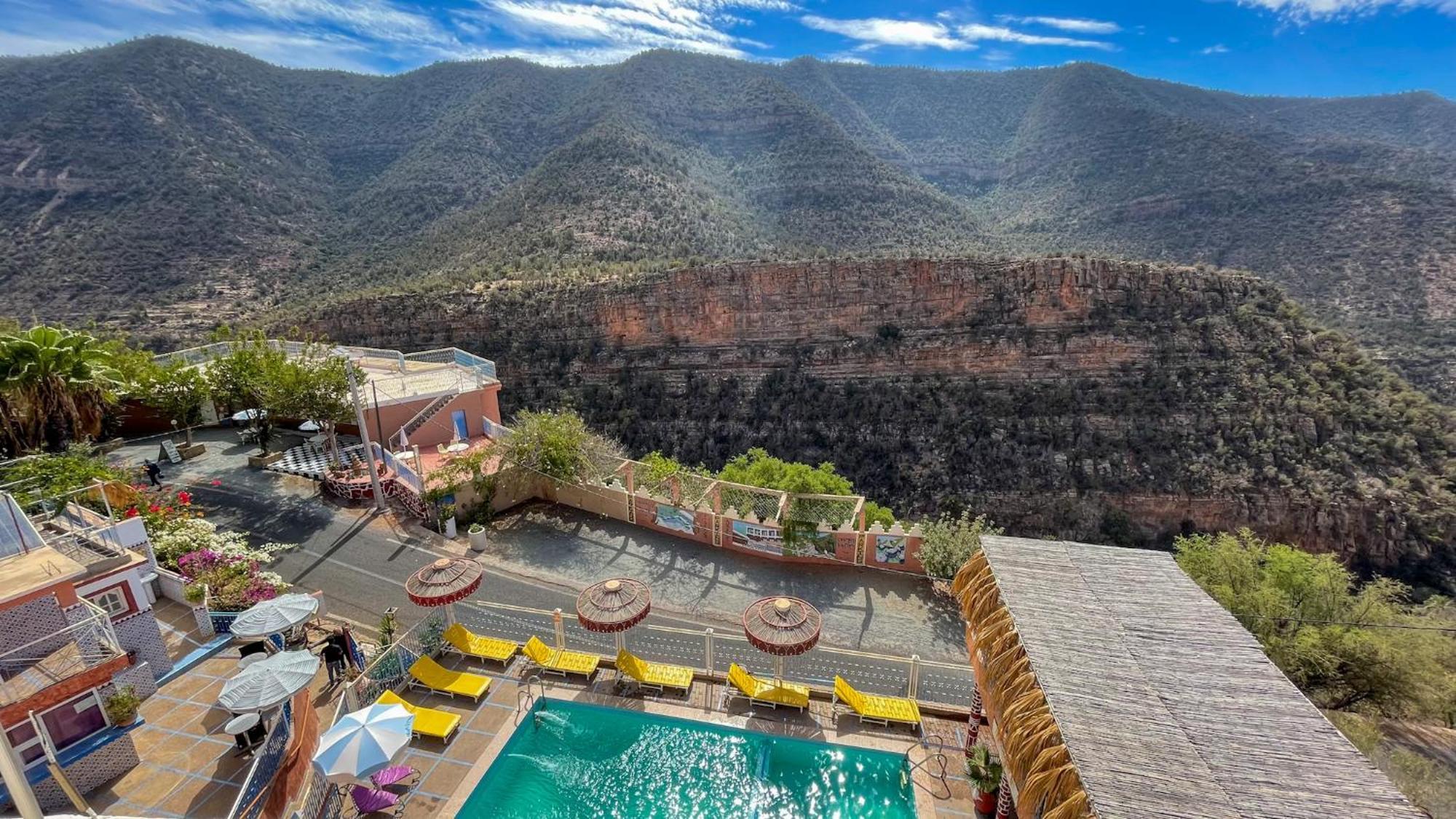 Auberge Les Montagnes Du Paradis Tagherat Anekrim المظهر الخارجي الصورة