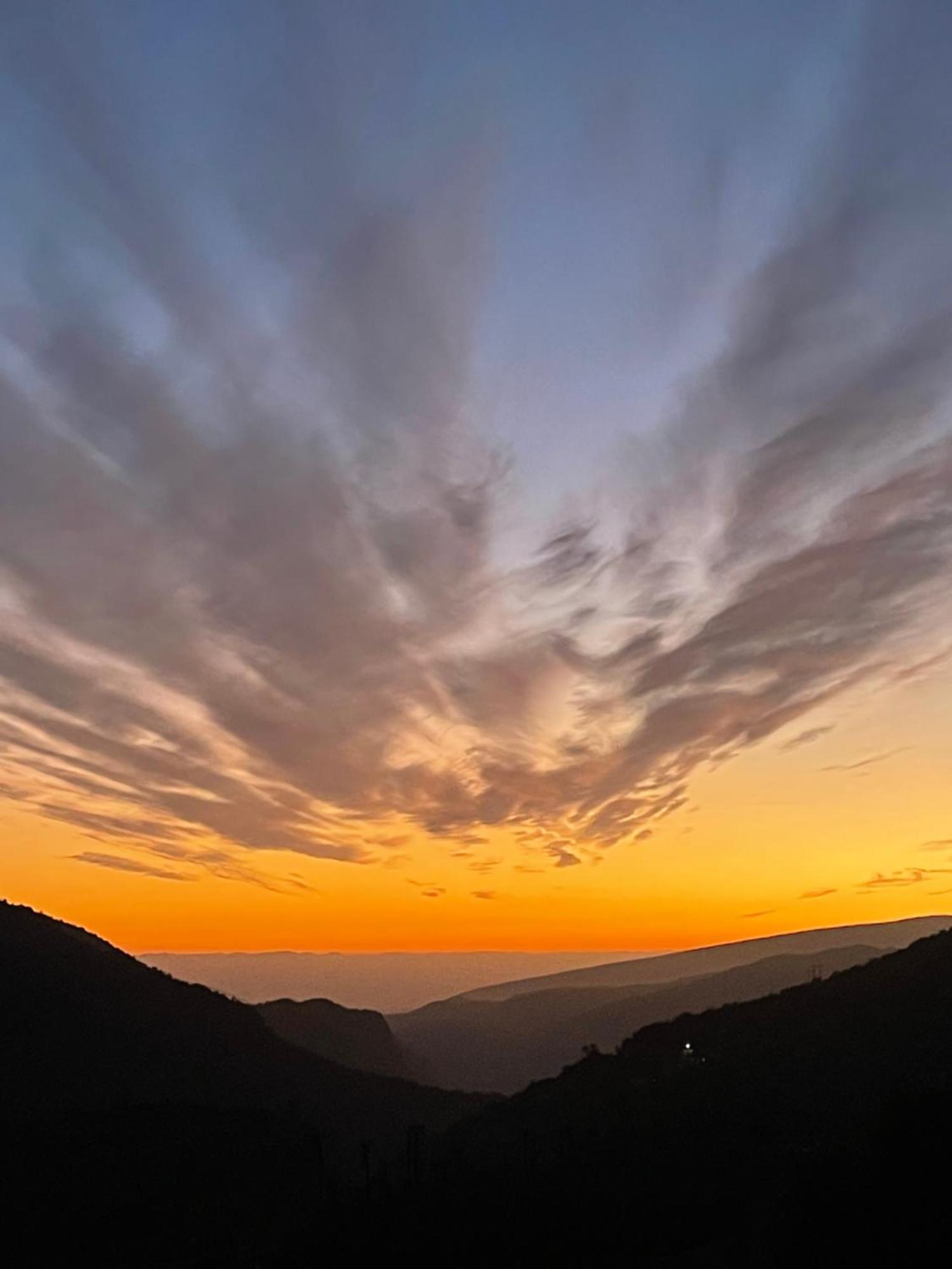 Auberge Les Montagnes Du Paradis Tagherat Anekrim المظهر الخارجي الصورة