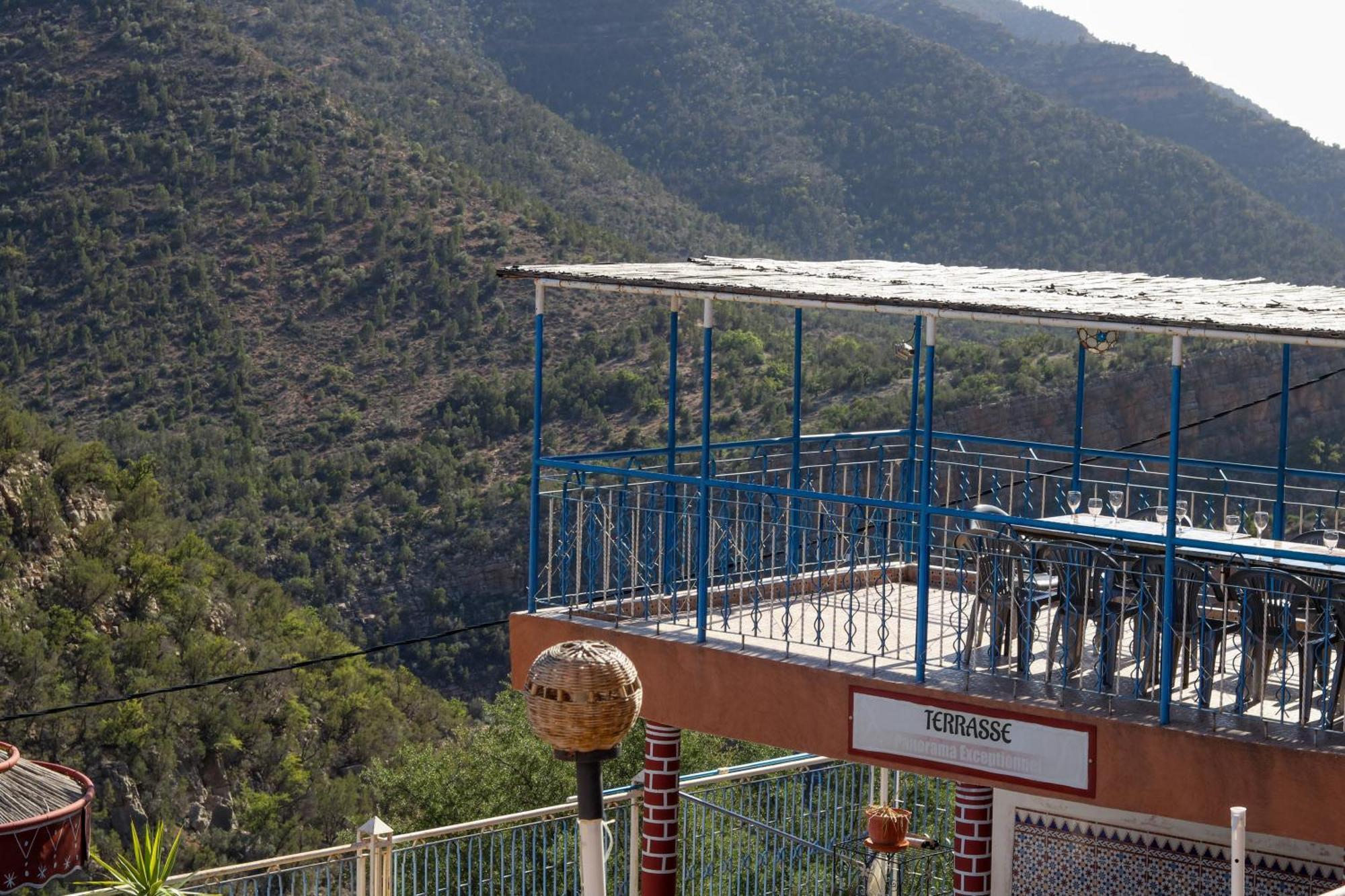 Auberge Les Montagnes Du Paradis Tagherat Anekrim المظهر الخارجي الصورة